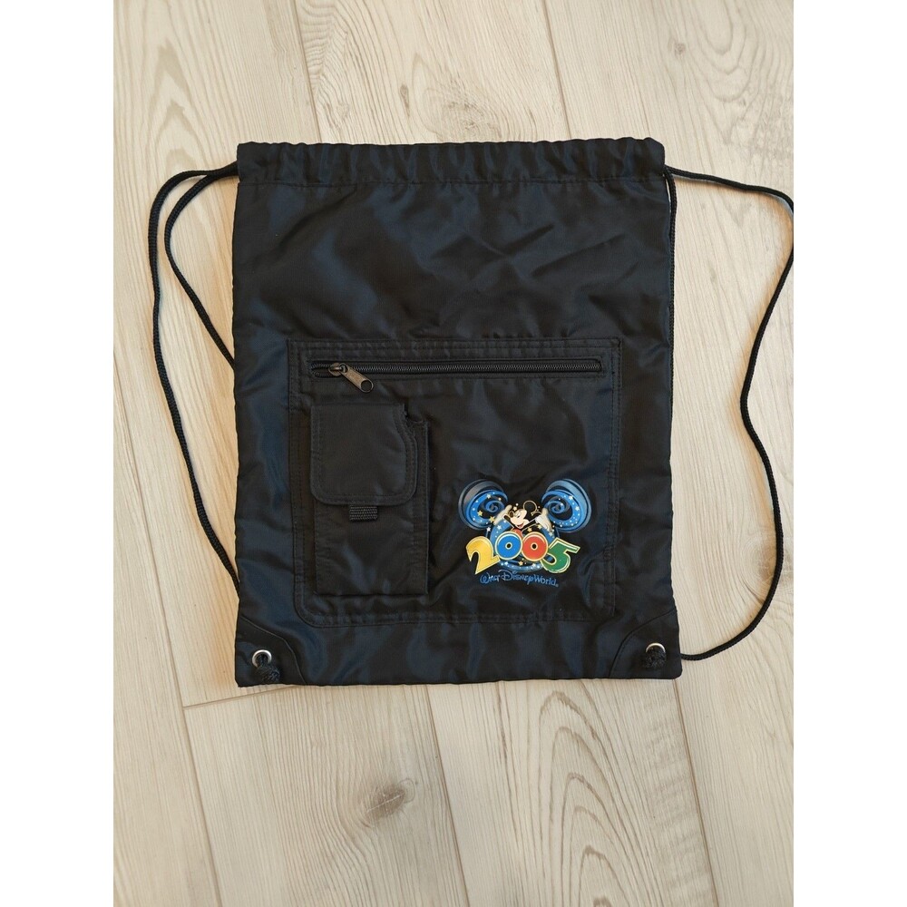 Vintage Walt Disney World  Mickey Black Cinch Drawstring Sack-Bag Travel
